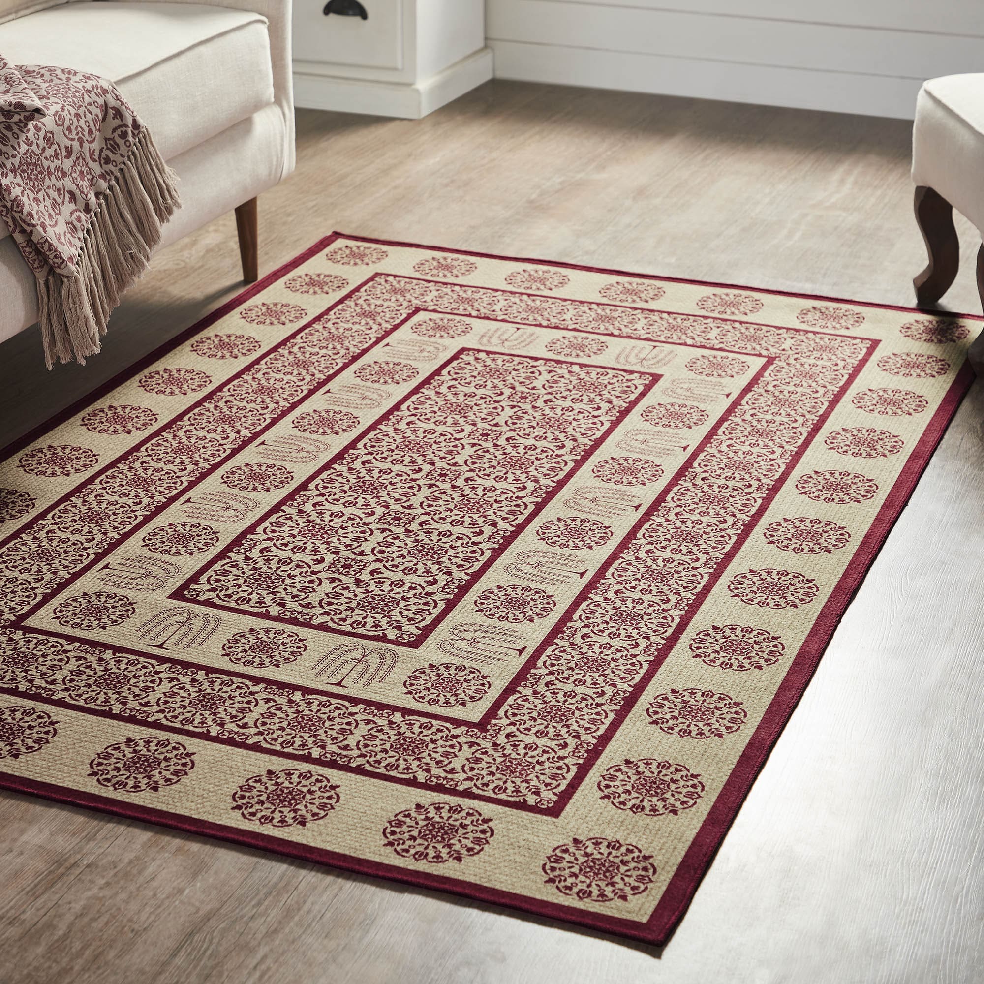 Custom House Burgundy Tan Jacquard Indoor/Outdoor Rug Rect 48x72