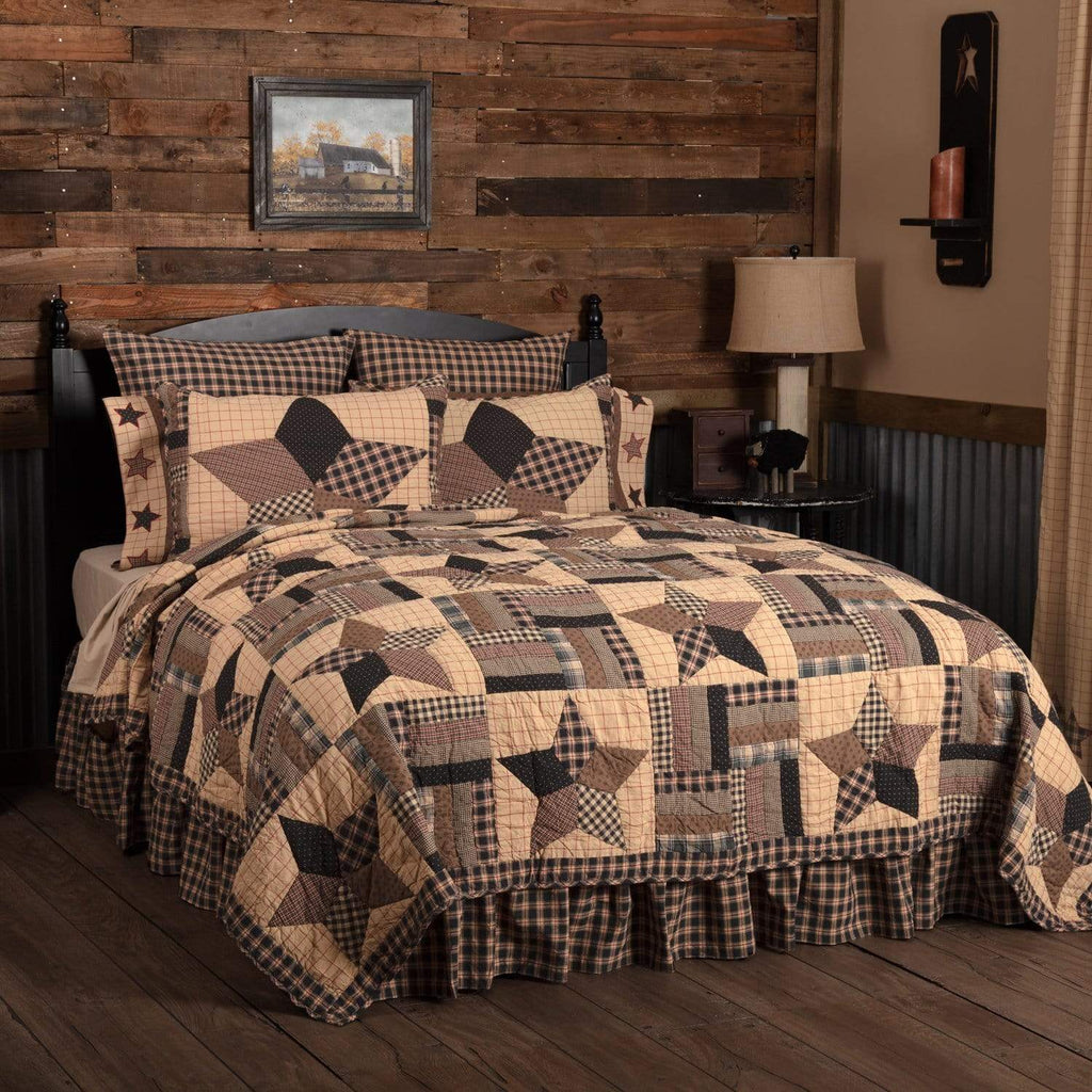 Bingham Star Luxury King Quilt 120Wx105L - The Village Country Store