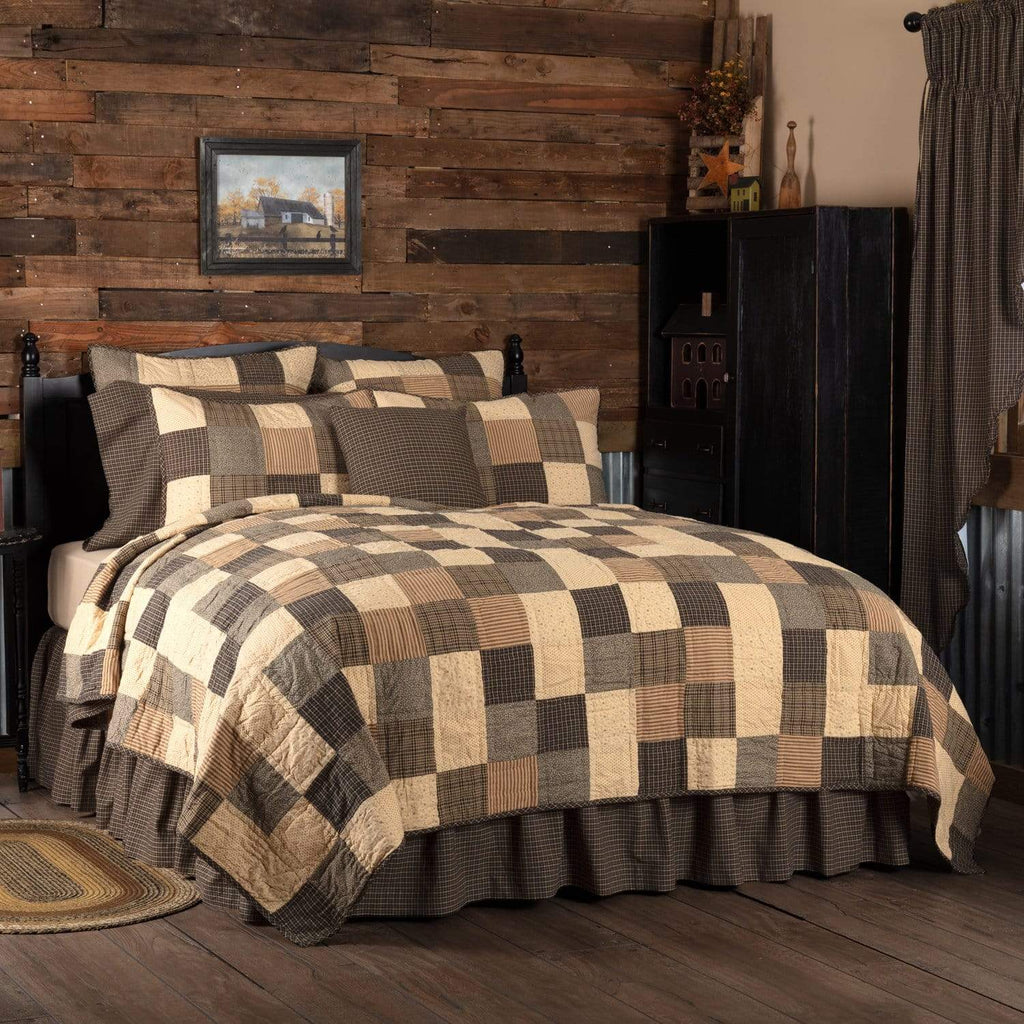 Kettle Grove Twin Quilt 70Wx90L - The Village Country Store