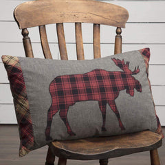 https://thevillagecountrystore.com/cdn/shop/products/oak-asher-pillow-cover-cumberland-moose-applique-pillow-14x22-4213035302987_medium.jpg?v=1571320625