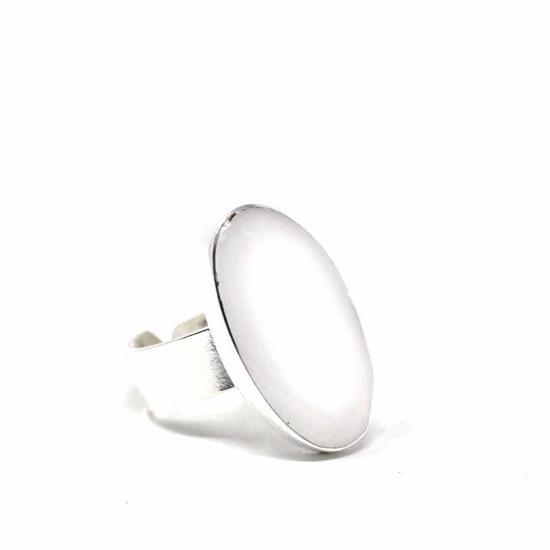 UPA Misc Ring, Oval Mother of Pearl